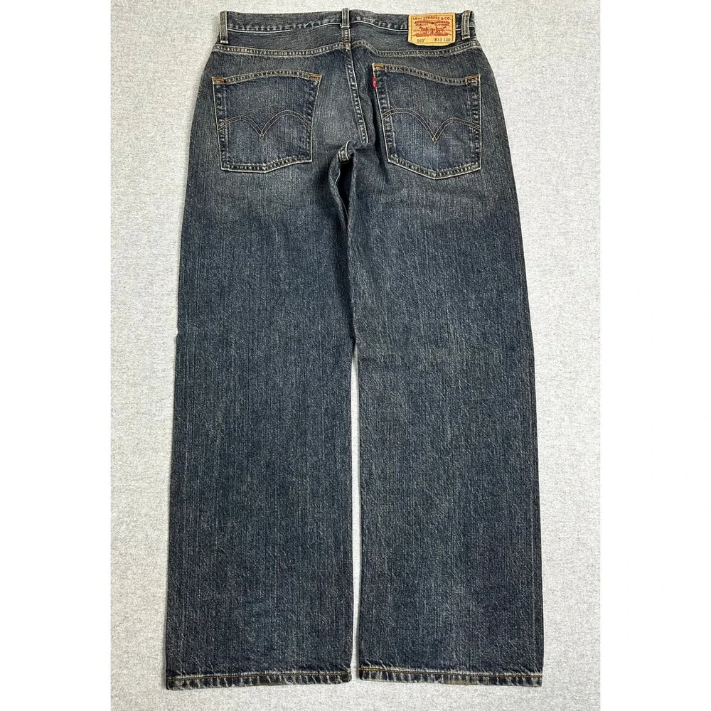 Levis levi 569